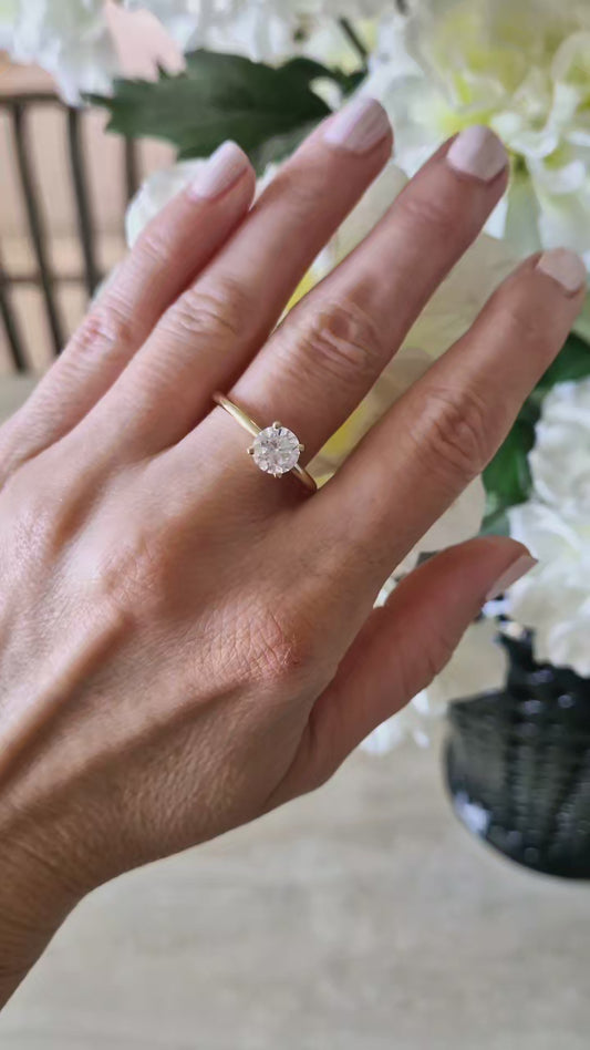 Gold Cubic Zirconia Solitaire Ring – 9ct Yellow Gold, Comfort Fit Band
